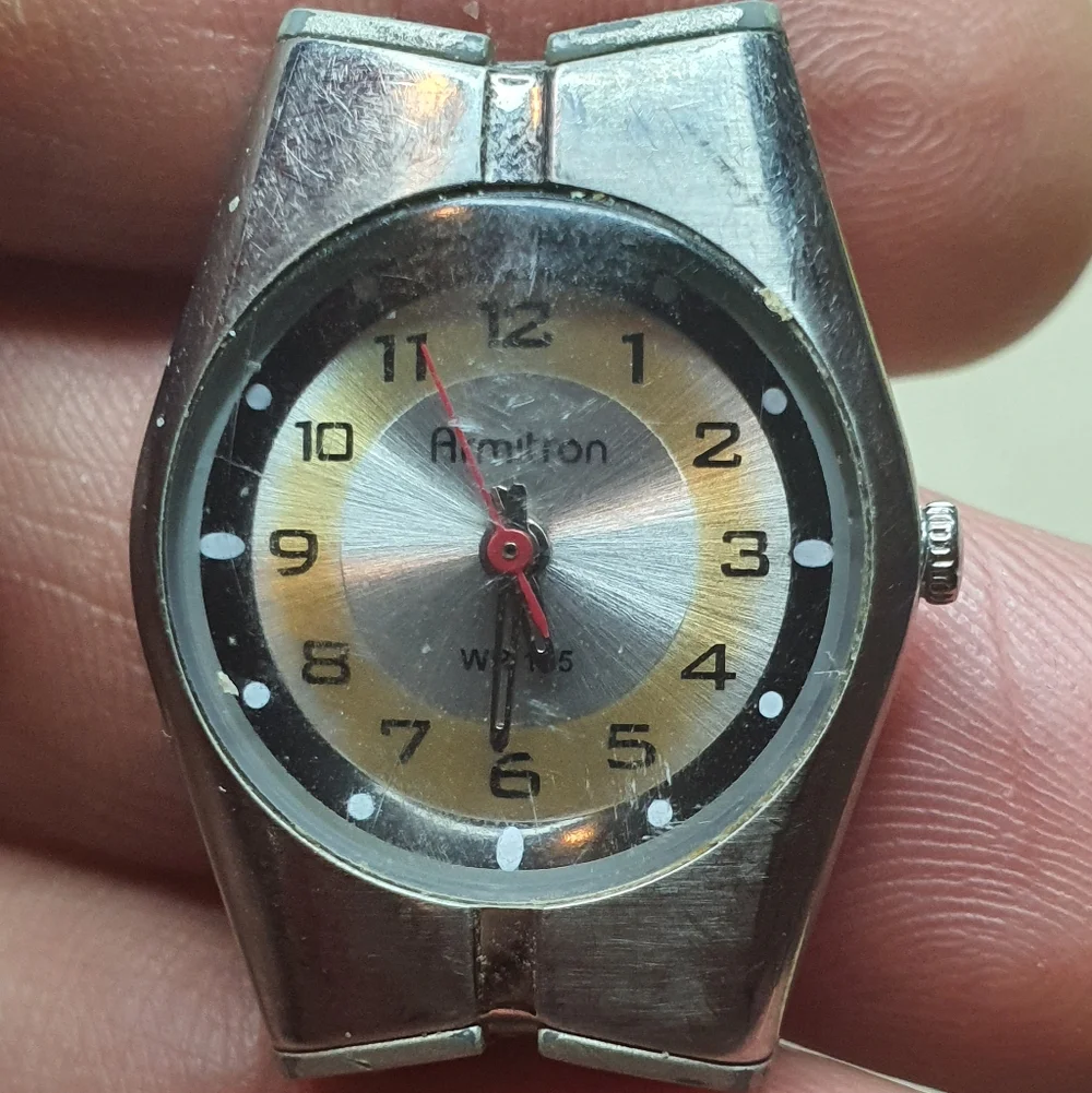 10/$20 Lot Of 4 Women's Watches As-is For Parts Or Repair